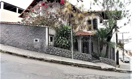 Casa com 3 quartos à venda na Rua Ribeiro de Abreu, Bairu, Juiz de Fora