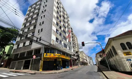 Apartamento com 2 quartos à venda na Rua Espírito Santo, 1190, Centro, Juiz de Fora