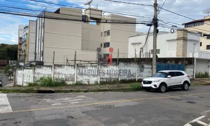 Terreno à venda na Rua Ithamar Soares De Oliveira, Cascatinha, Juiz de Fora
