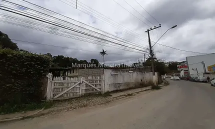Terreno à venda na Rua José Lourenço, São Pedro, Juiz de Fora