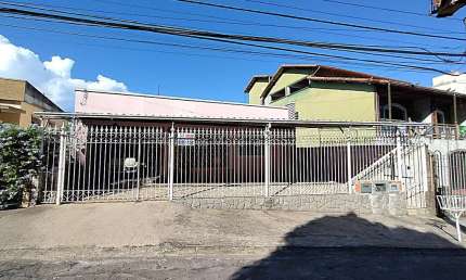 Casa com 4 quartos à venda na Rua Ribeiro de Abreu, 576, Bairu, Juiz de Fora