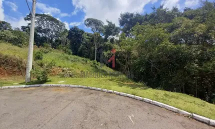 Terreno de 990 m² no Condomínio Portal do Aeroporto