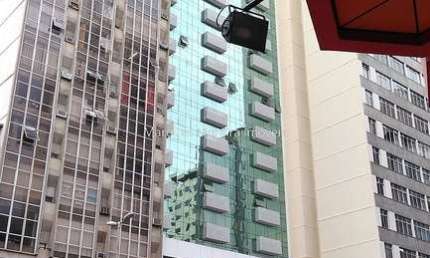 Sala Comercial à Venda no Edifício Rossi – Centro de Juiz de Fora