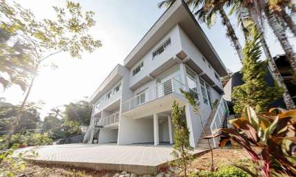 Casa em condomínio fechado com 3 quartos à venda na Rua Netuno, 445, Glória, Joinville, 206 m2 por R$ 1.140.000
