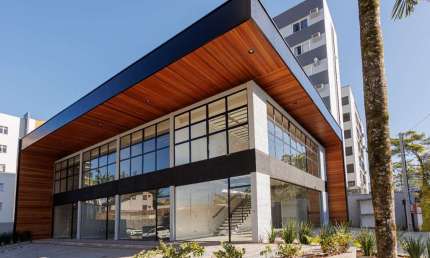 Sala comercial à venda na Rua Plácido Gomes, 391, Anita Garibaldi, Joinville, 93 m2 por R$ 780.000