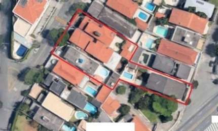 Terreno à venda na Rua Doutor José Maria Whitaker, 64, Vila Sônia, São Paulo