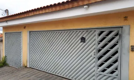 Casa com 4 quartos à venda na Rua Itaobim, 67, São Mateus, São Paulo