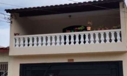 Casa com 3 quartos à venda na Rua Ferdinando Ramponi, 160, Vila Carmosina, São Paulo