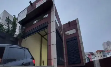 Barracão / Galpão / Depósito com 4 salas à venda na Rua Visconde de Ourem, 275, Jardim Aeroporto, São Paulo