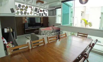 Casa com 3 quartos à venda na Rua Guilherme Nievola, 264, Xaxim, Curitiba, 160 m2 por R$ 990.000