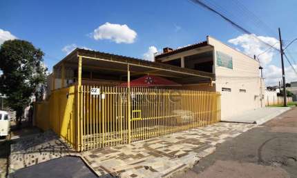 Casa com 3 quartos à venda na Rua Hilda Cadilhe de Oliveira, 502, Cidade Industrial, Curitiba, 560 m2 por R$ 800.000