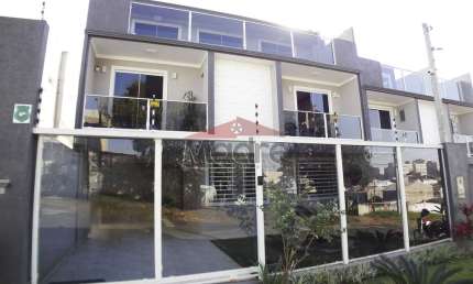 Casa com 3 quartos à venda na Rua Atílio Brunetti, 848, Capão Raso, Curitiba, 170 m2 por R$ 1.300.000