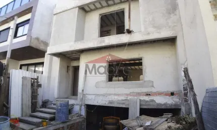 Casa com 4 quartos à venda na Rua Reinaldo Stocco, 546, Pinheirinho, Curitiba, 260 m2 por R$ 1.150.000