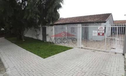 Casa com 3 quartos à venda na Rua Califórnia, 327, Sítio Cercado, Curitiba, 163 m2 por R$ 724.000