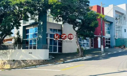 Salão Comercial para Locação próximo ao Shopping em Valinhos-SP, Bairro Paiquerê: 2 Banheiros, 110,00 m² de Área mais mezanino.
