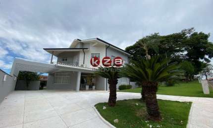 Casa em Condomínio Vista Alegre - Sede à Venda em Vinhedo-SP - 6 Quartos, 5 Suítes, 4 Salas, 7 Banheiros, 4 Vagas - 406m²