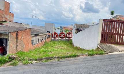 Oportunidade! Terreno à venda em Valinhos-SP, no Bosque dos Eucaliptos, com 240,00 m² de área