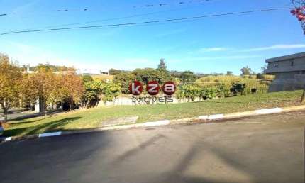 Terreno à venda em condomínio exclusivo em Valinhos-SP, 1.070m² de área no Condomínio Villa Lombarda.