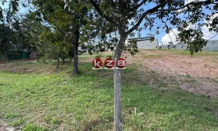 Terreno a venda em Condomínio de Luxo, Villa Lombarda, Valinhos-SP  1.000m² de Pura Exclusividade