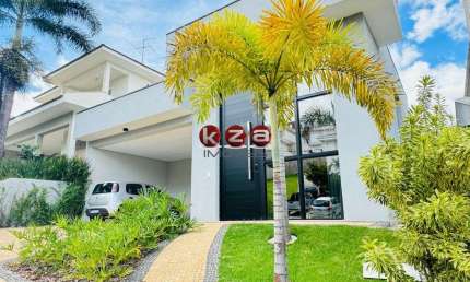 Casa de luxo a venda no Condomínio Portal do Jequitibá em Valinhos-SP: 3 quartos, 3 suítes, 2 salas, 4 banheiros, 2 vagas, 157m².