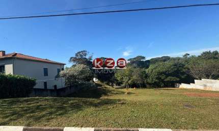 Terreno de 1.000m² em condomínio à venda em Valinhos-SP, Residencial Vila Lombarda. Aproveite essa oportunidade única!