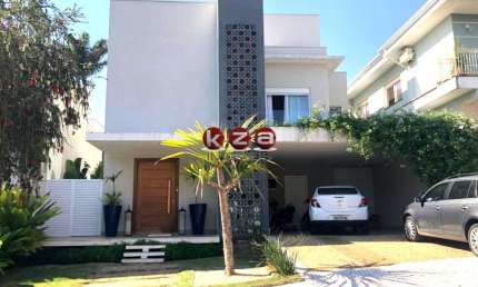 Casa em Condomínio de Alto Padrão à Venda em Valinhos-SP, Bairro Nações: 3 Quartos, 3 Suítes, 3 Salas, 4 Vagas, 317m².