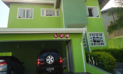 Imperdível: Casa à venda em Valinhos-SP, Jardim São Francisco - 4 quartos, 2 suítes, 3 salas, 5 banheiros, 4 vagas, 305m².