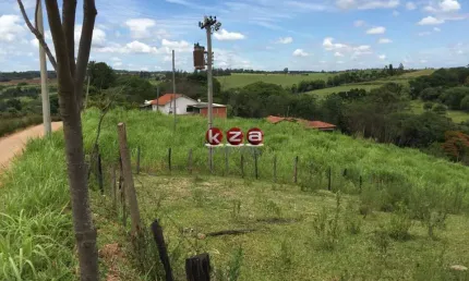 Sítio à venda em Valinhos-SP, bairro Macuco: 1 quarto, 1 banheiro, 46.000m² de área. Imperdível oportunidade!