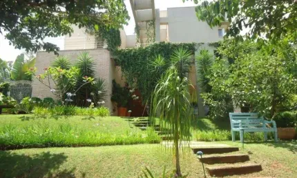 Casa de luxo em condomínio exclusivo com 4 suítes e 500m² em Valinhos-SP no Condomínio Village Visconde de Itamaracá.