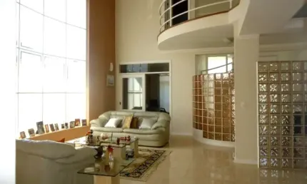 Casa em Condomínio de Luxo no Jardim Paiquerê, Valinhos-SP: 3 Quartos, 3 Suítes, 3 Salas, 5 Banheiros, 495m². Confira!