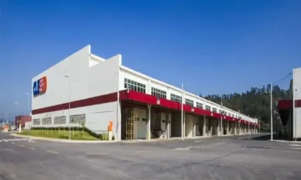 Galpão industrial em condomínio para locação em Embu das Artes-SP, bairro Parque Industrial Ramos de Freitas - 1.478,25 m² de área