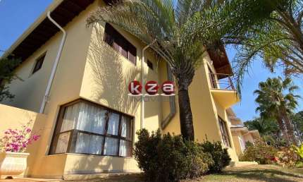 Casa de luxo à venda em condomínio fechado em Valinhos-SP, 4 suítes, 3 salas, 7 banheiros - 368m² - Imperdível!