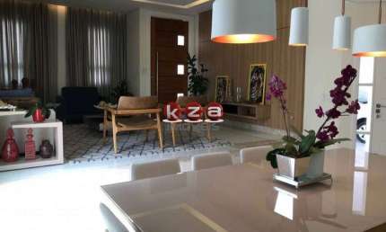 Casa de luxo em condomínio: 3 quartos, 3 suítes, 3 salas, 5 banheiros, 4 vagas, 334m² em Valinhos-SP no Residencial Reserva das Palmeiras.
