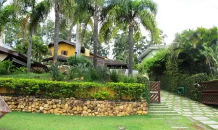 Casa de luxo em condomínio: 4 quartos, 3 suítes, 2 salas, 6 banheiros, 4 vagas de garagem em valinhos-sp, no condomínio village visconde de itamaracá!