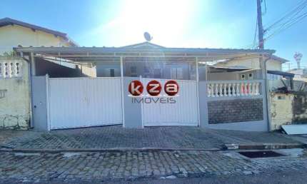 Oportunidade de investimento! Casa com edícula próximo ao Centro de Valinhos