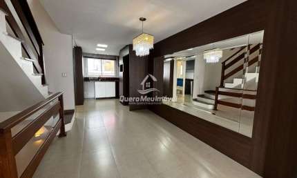Casa com 2 quartos à venda na Rua Cubilai Schio, 324, Vinhedos, Caxias do Sul por R$ 699.000