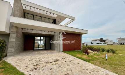 Casa em condomínio fechado com 3 quartos à venda na Ipanema, 1000, Curumim, Capão da Canoa por R$ 2.083.000