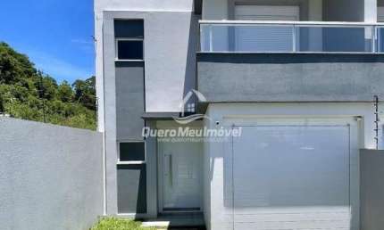 Casa com 3 quartos à venda na Rua Lindomar Mattos, 111, Monte Bérico, Caxias do Sul por R$ 875.000