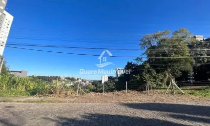 Terreno à venda na Rua Pedro Pezzi, 1236, Panazzolo, Caxias do Sul por R$ 2.500.000