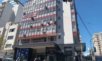 Sala comercial com 4 salas à venda na Rua Moreira César, 1726, São Pelegrino, Caxias do Sul por R$ 395.000