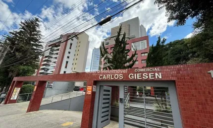 Sala comercial com 3 salas à venda na Rua Carlos Giesen, 1297, Exposição, Caxias do Sul por R$ 450.000