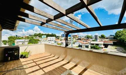 Cobertura com 3 quartos à venda na Rua Tereza Morais, 285, Sagrada Família, Caxias do Sul por R$ 650.000
