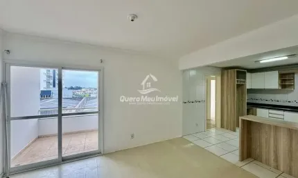 Apartamento com 3 quartos à venda na Rua Ernesto Bernardi, 1443, Desvio Rizzo, Caxias do Sul por R$ 320.000