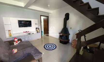 Casa com 3 quartos à venda na Bolívar Pedrotti Melgare, 75, Interlagos, Caxias do Sul por R$ 360.000