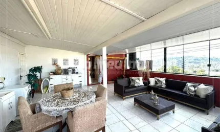 Cobertura com 3 quartos à venda na Rua Governador Roberto Silveira, 1194, Santa Catarina, Caxias do Sul por R$ 520.000
