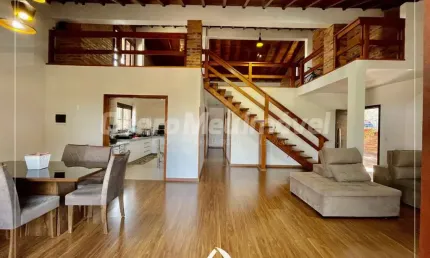 Casa com 3 quartos à venda na Giuseppe Dal Pra, 81, São Leopoldo, Caxias do Sul por R$ 950.000