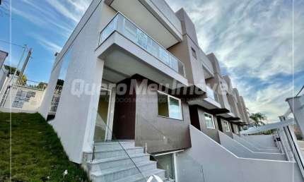 Casa com 3 quartos à venda na Rua Fioravante Miranda, 573, Colina Sorriso, Caxias do Sul por R$ 734.900