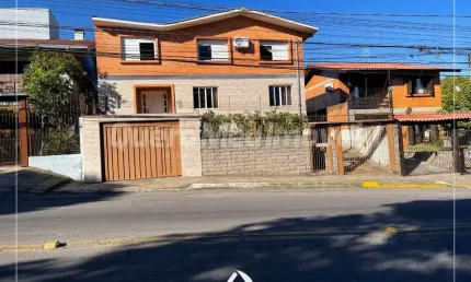 Casa com 5 quartos à venda na Avenida França, 1769, Bela Vista, Caxias do Sul por R$ 699.000