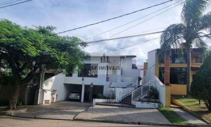 Ótima casa, assobradada, 3 dormitórios, 1 suíte, à venda no Granja Olga 1