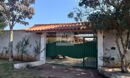 Excelente chácara de 800m², à venda no Recanto Ipanema do Meio